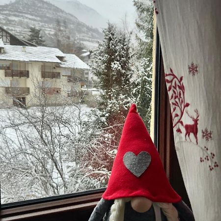 Gina'S Home - Appartamento Nel Cuore Di Bardonecchia Exterior photo